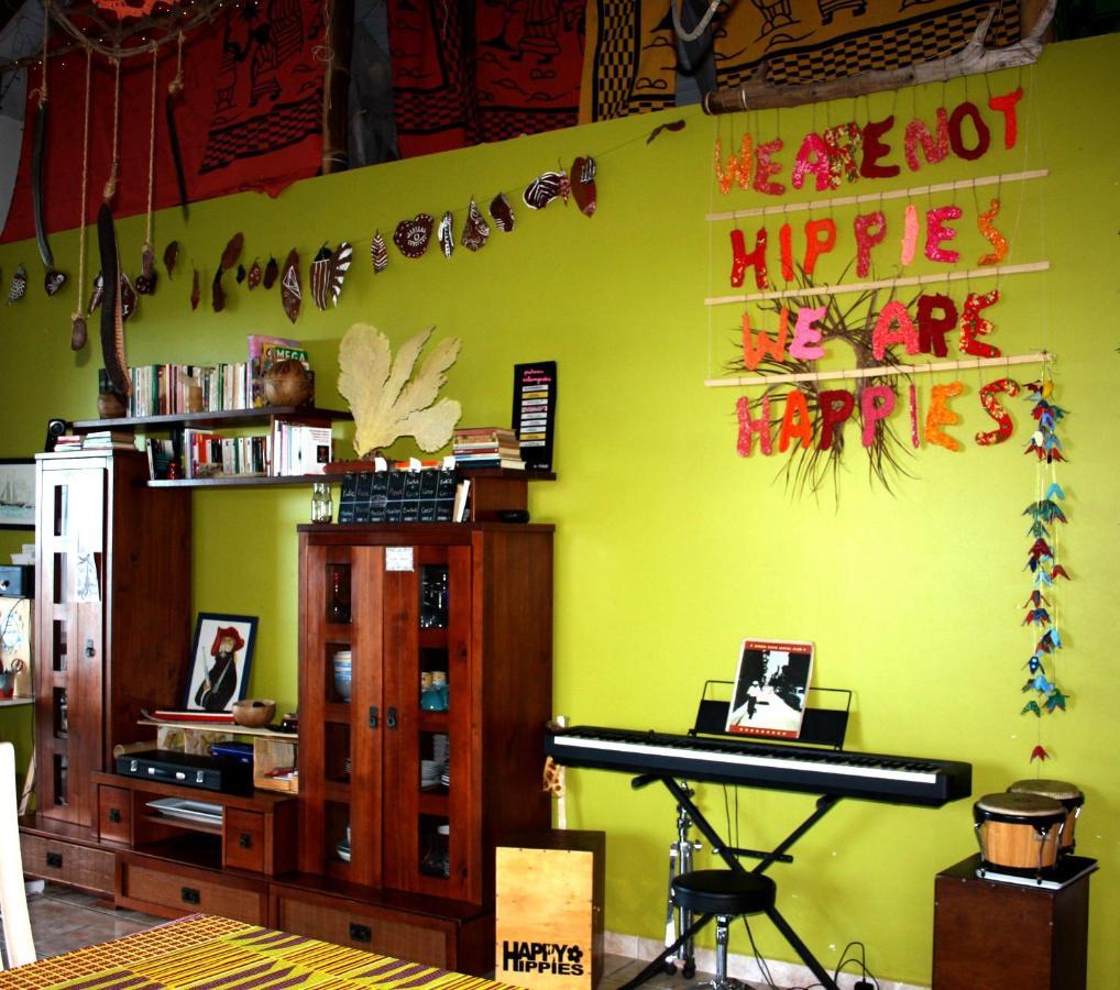 Appartamento Happy Hippies House Sainte-Rose Esterno foto